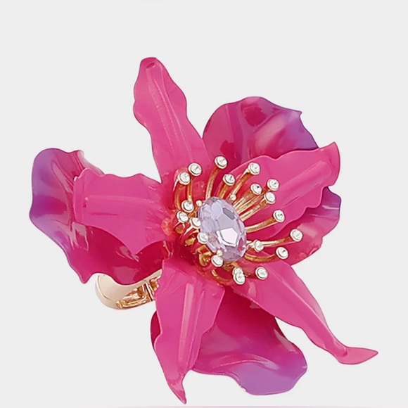 BETSEY JOHNSON GOLD PLATED ORCHID STRETCH COCKTAIL RING - NWT - Picture 6 of 8